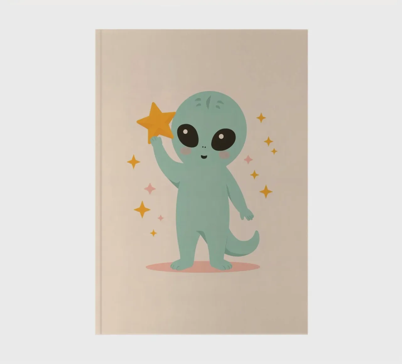 Alien vert mignon tenant une étoile jaune carnet de notes de DesignDoodle