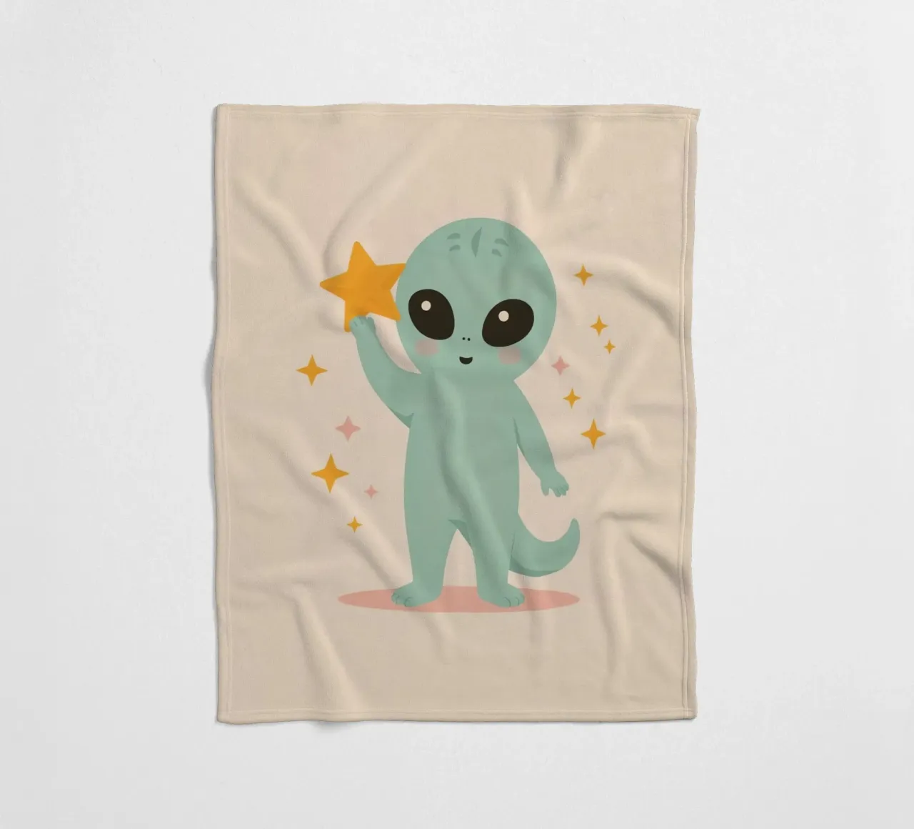 Alien vert mignon tenant une étoile jaune plaid polaire de DesignDoodle