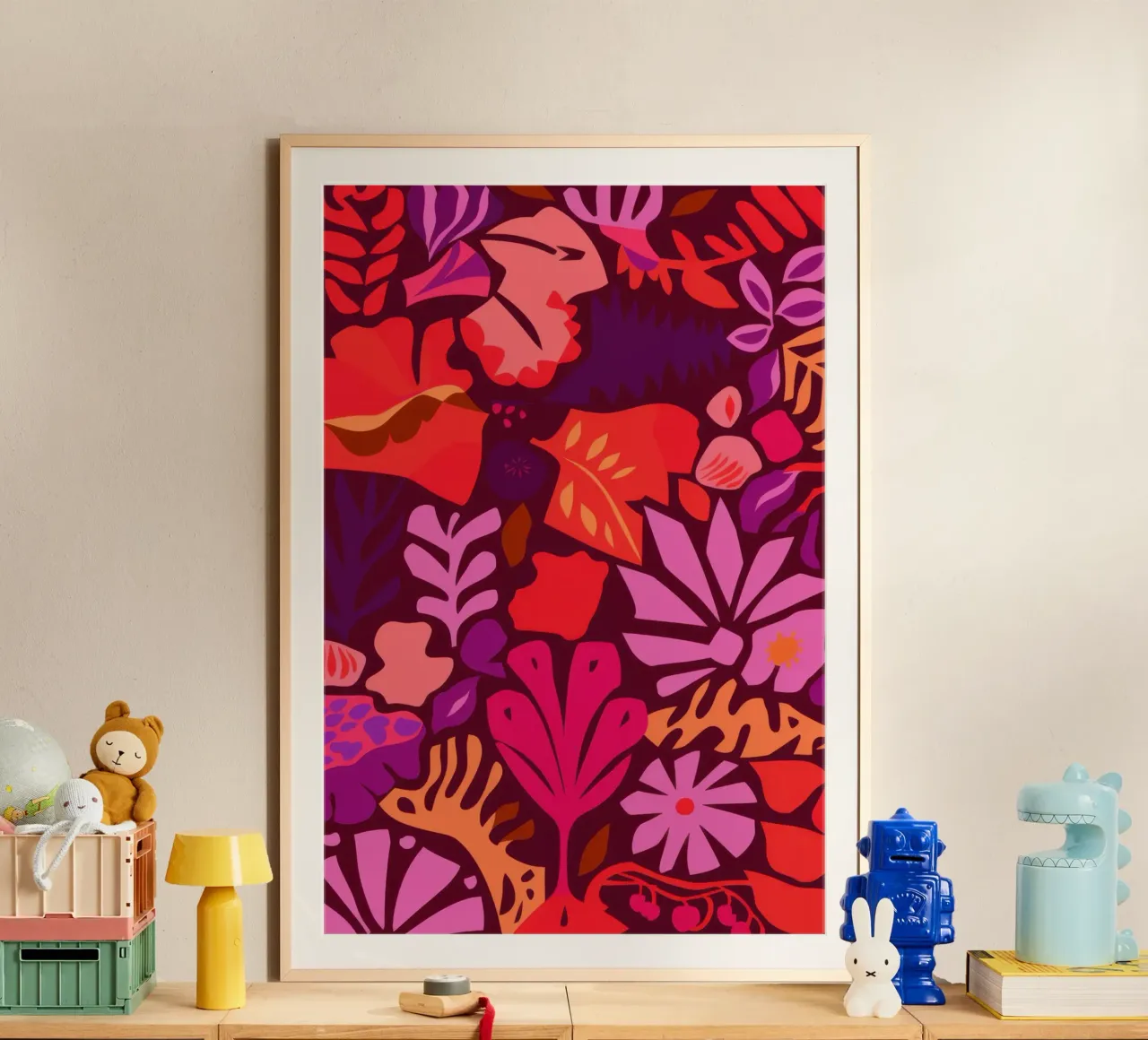 Giungla cremisi in fiore poster con telaio in plastica da Enter Bloom