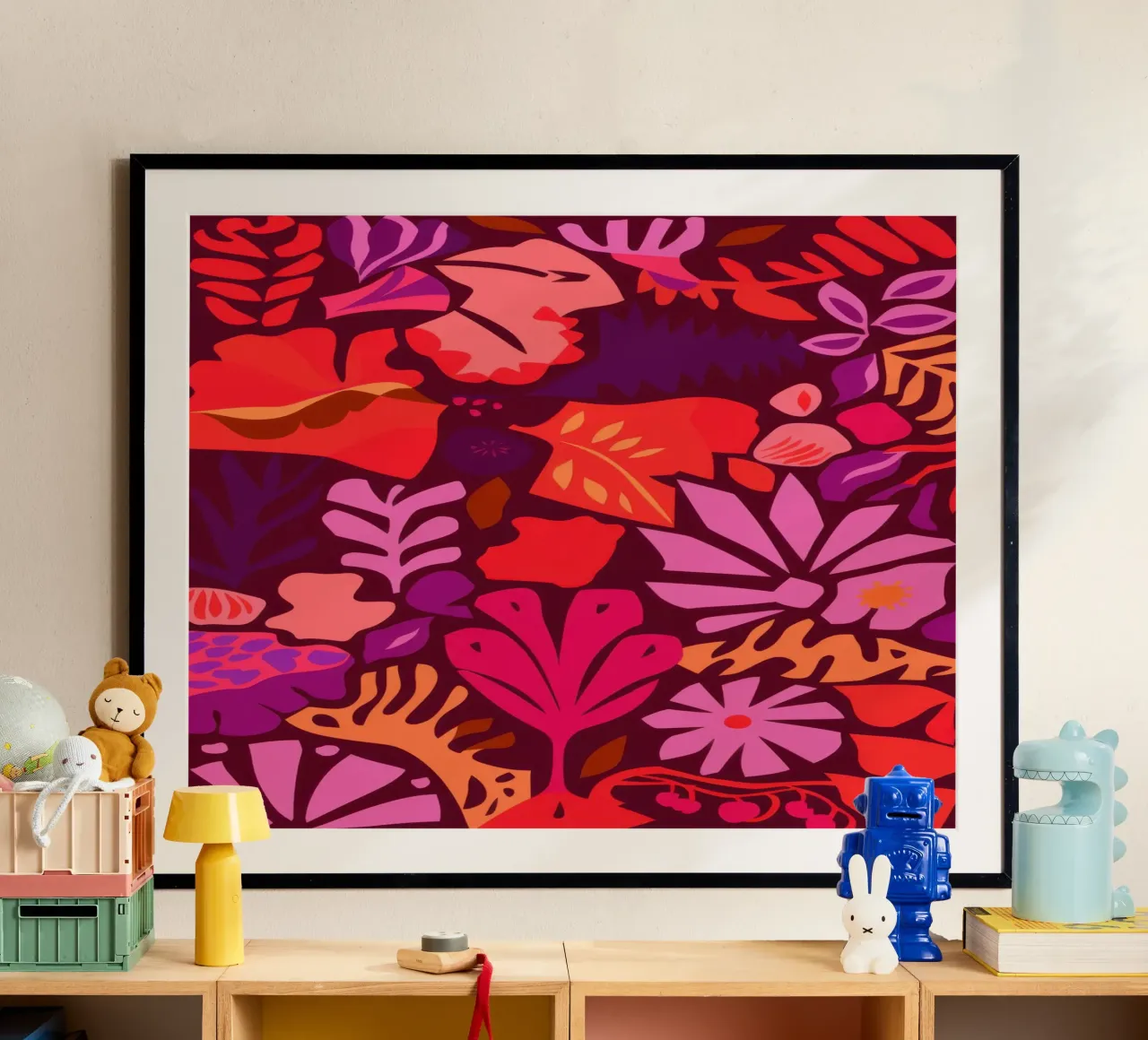 Giungla cremisi in fiore poster con telaio in plastica da Enter Bloom