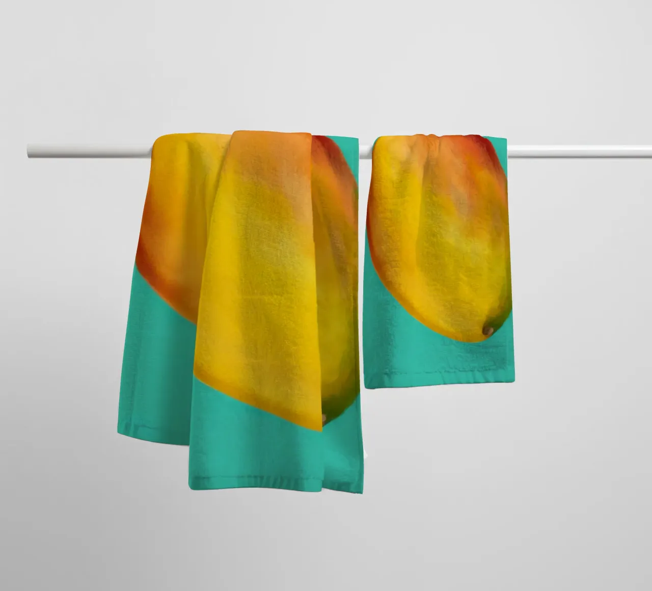 Mango maturo e pittorico asciugamano da bagno da Frame Aura