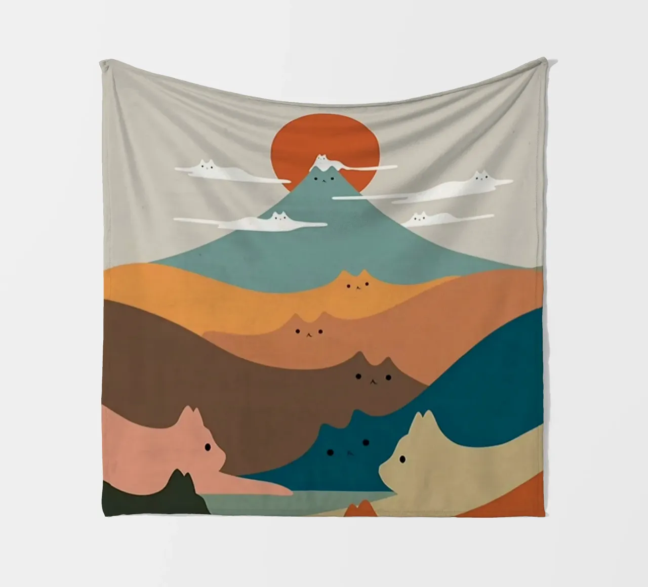 cat shape mountain coperta in pile da melts