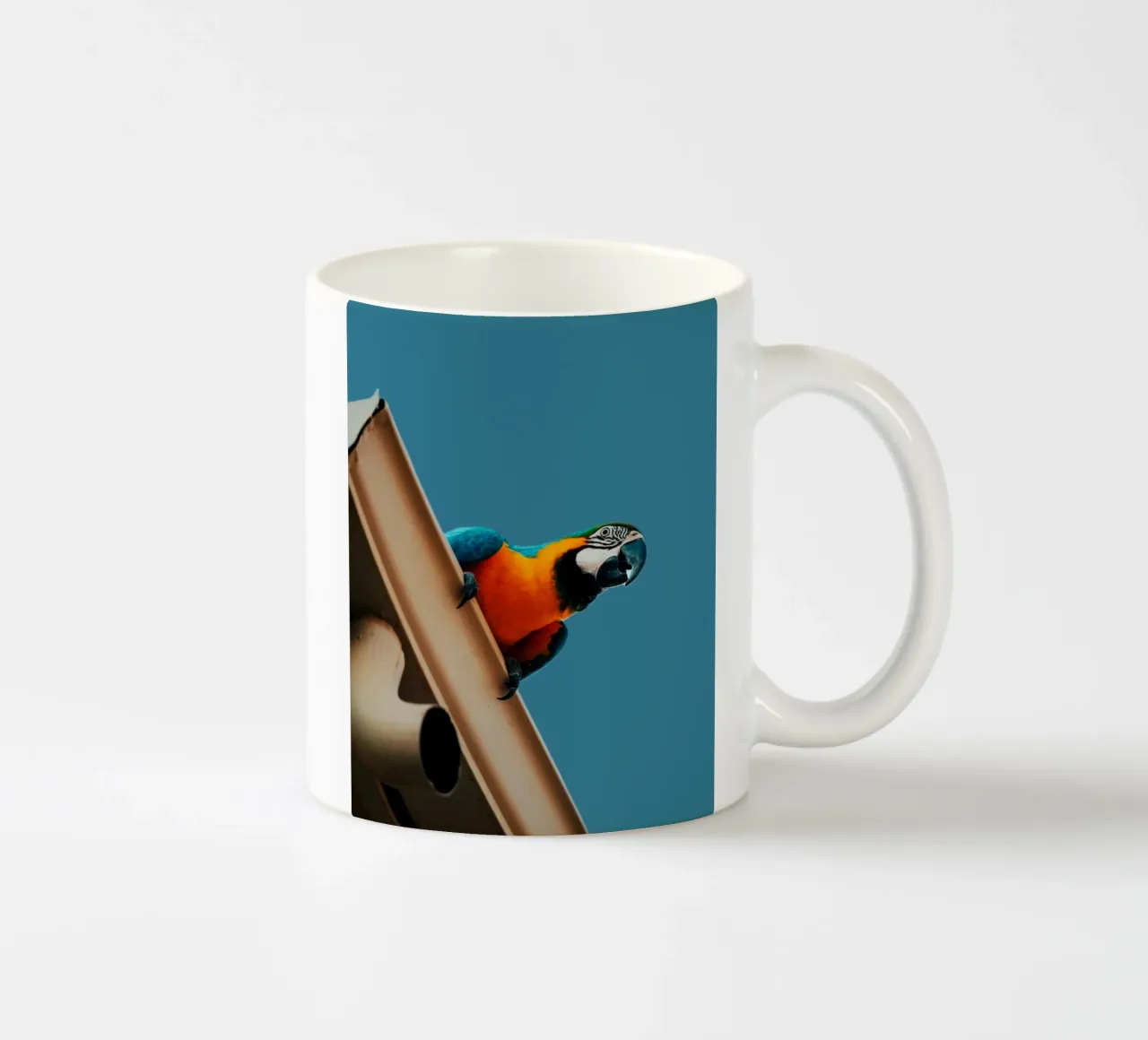 Pappagallo in volo tazza in ceramica da Nature's Palette