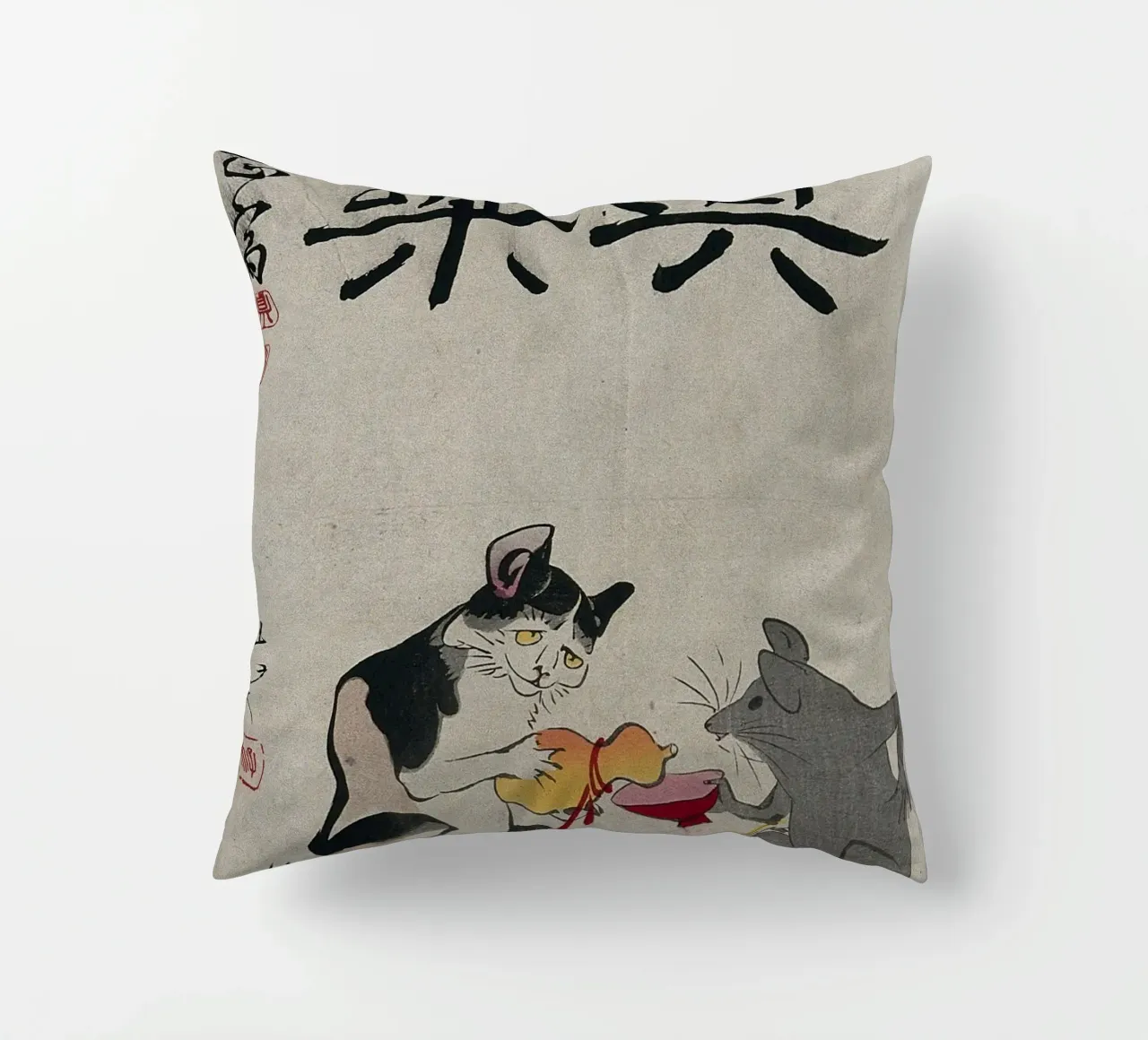 A cat and a rat sharing a cup of sake cuscino da vintageshop