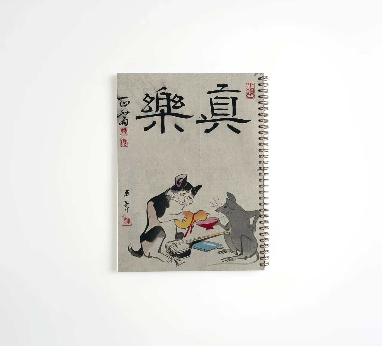 A cat and a rat sharing a cup of sake diario ad anelli da vintageshop