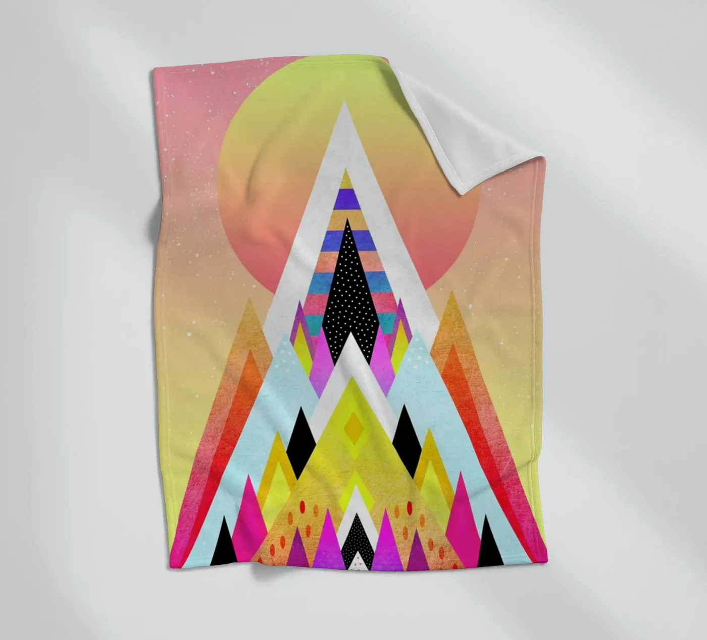 Bubblegum Mountain Fleecedecke von Elisabeth Fredriksson