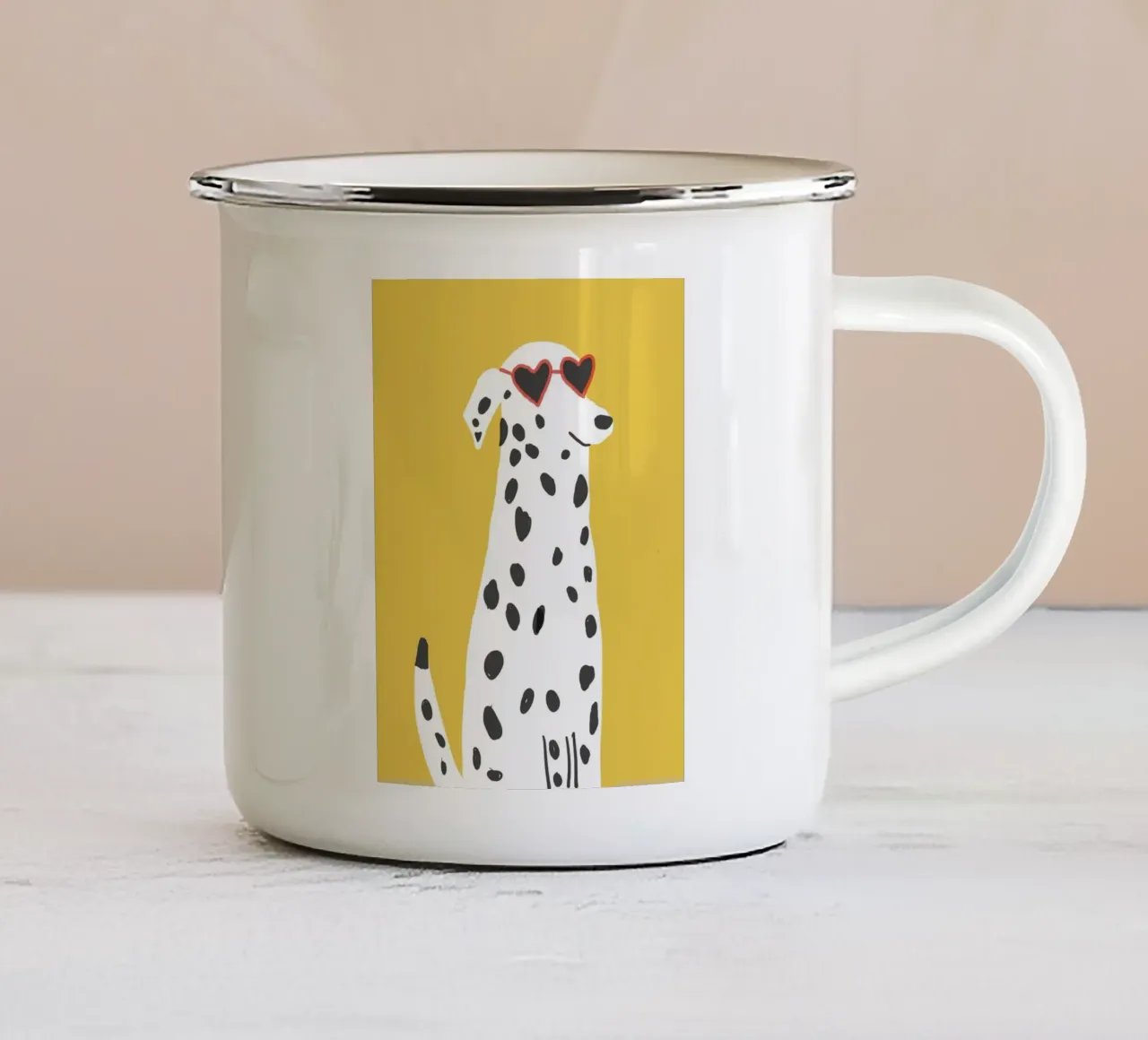 dot dog with heart glasses tazza in smalto da comura