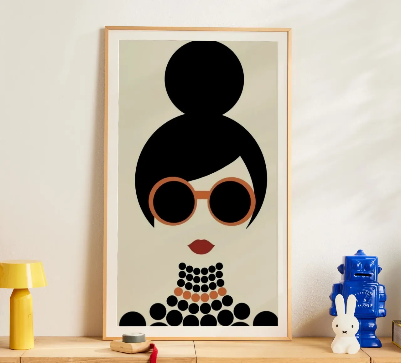 abstract girl in shape circle poster con telaio in plastica da Josum