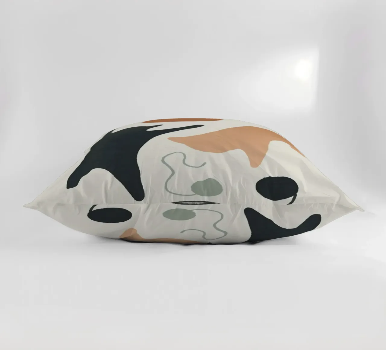 naughty cat play shape cuscino da comura