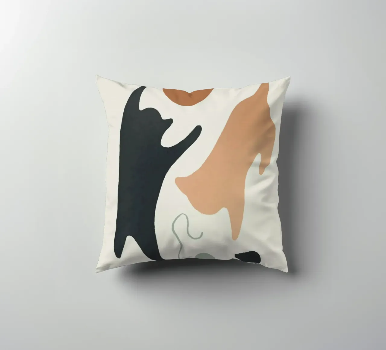 naughty cat play shape cuscino da comura