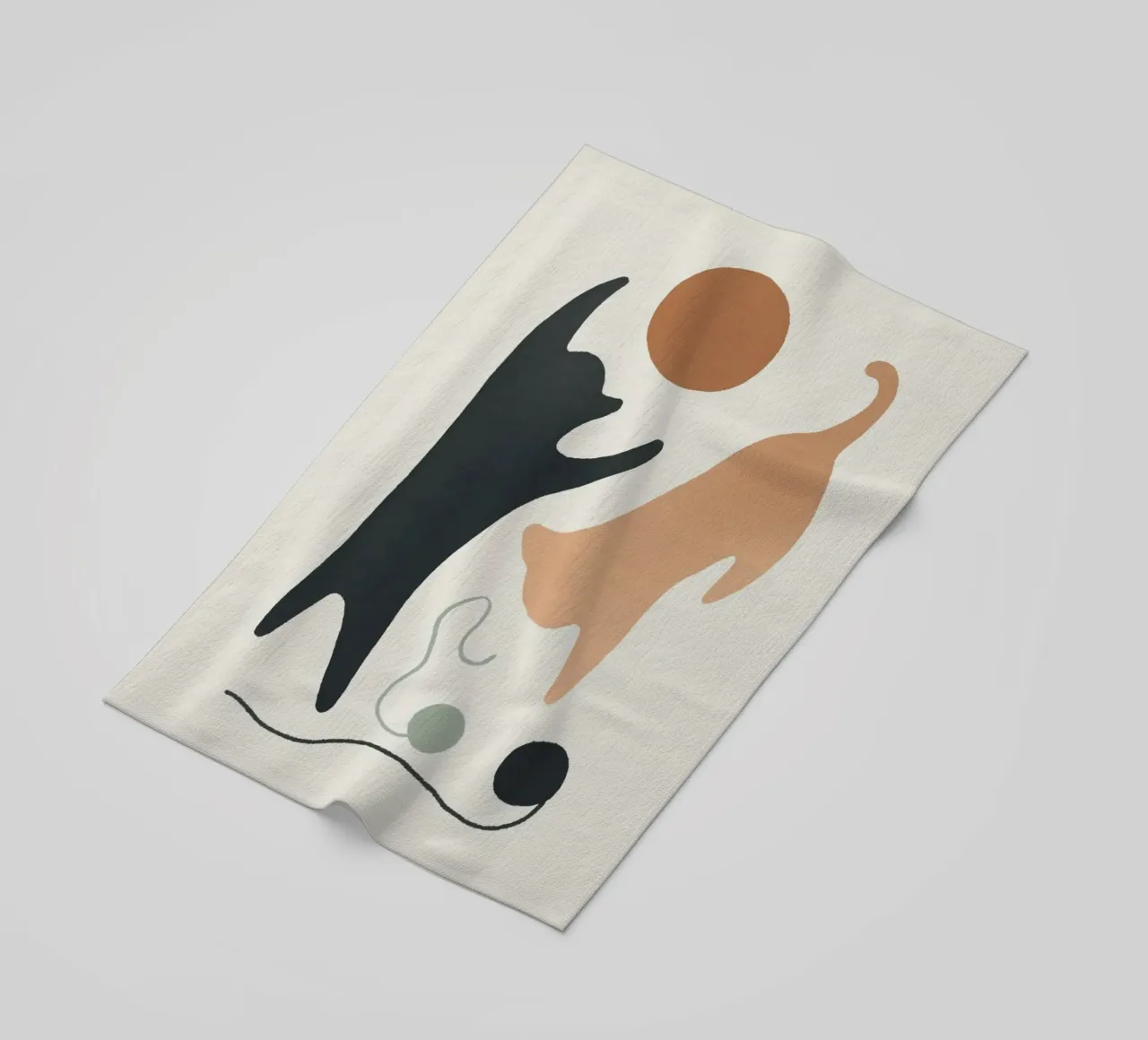 naughty cat play shape telo mare da comura