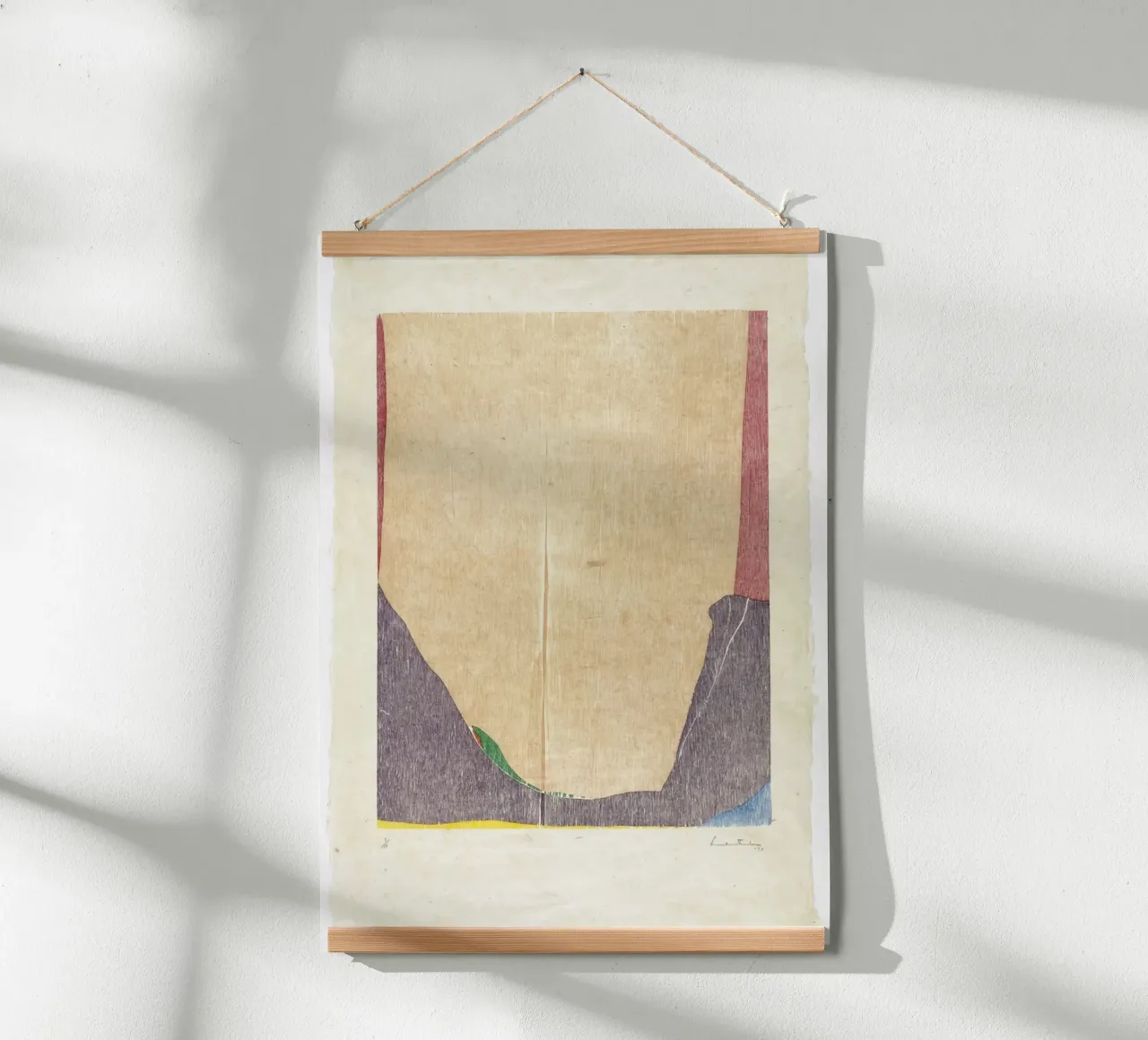 Helen Frankenthaler Oriente e oltre poster con telaio in legno da The Dillart