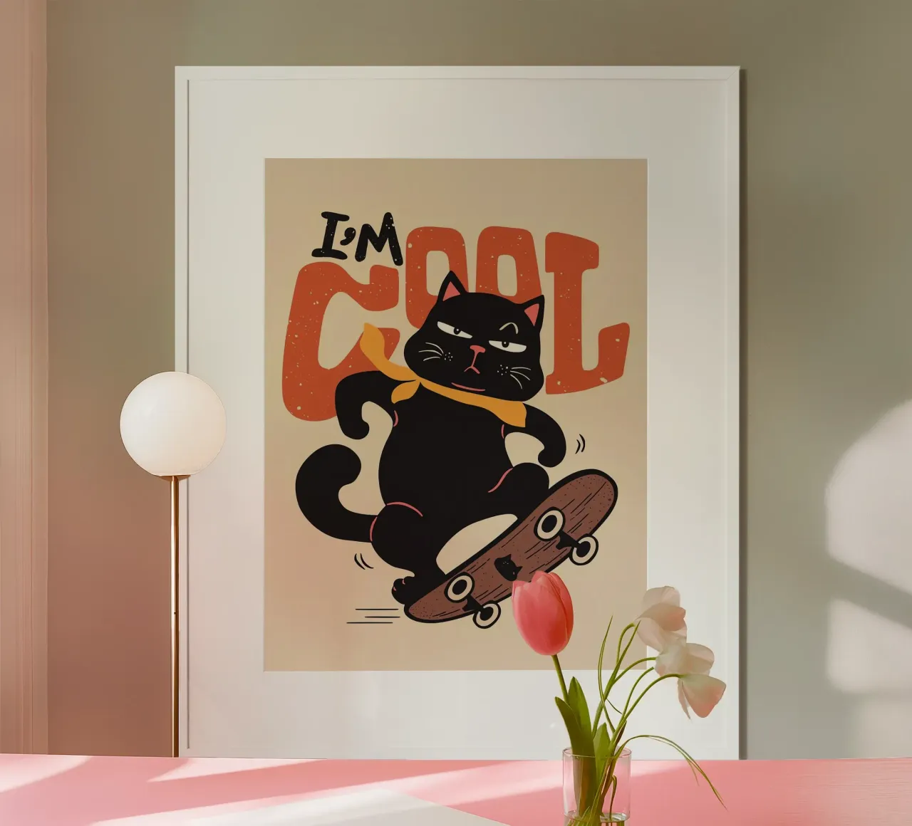 Gatto nero su skateboard poster con telaio in legno da Arjun