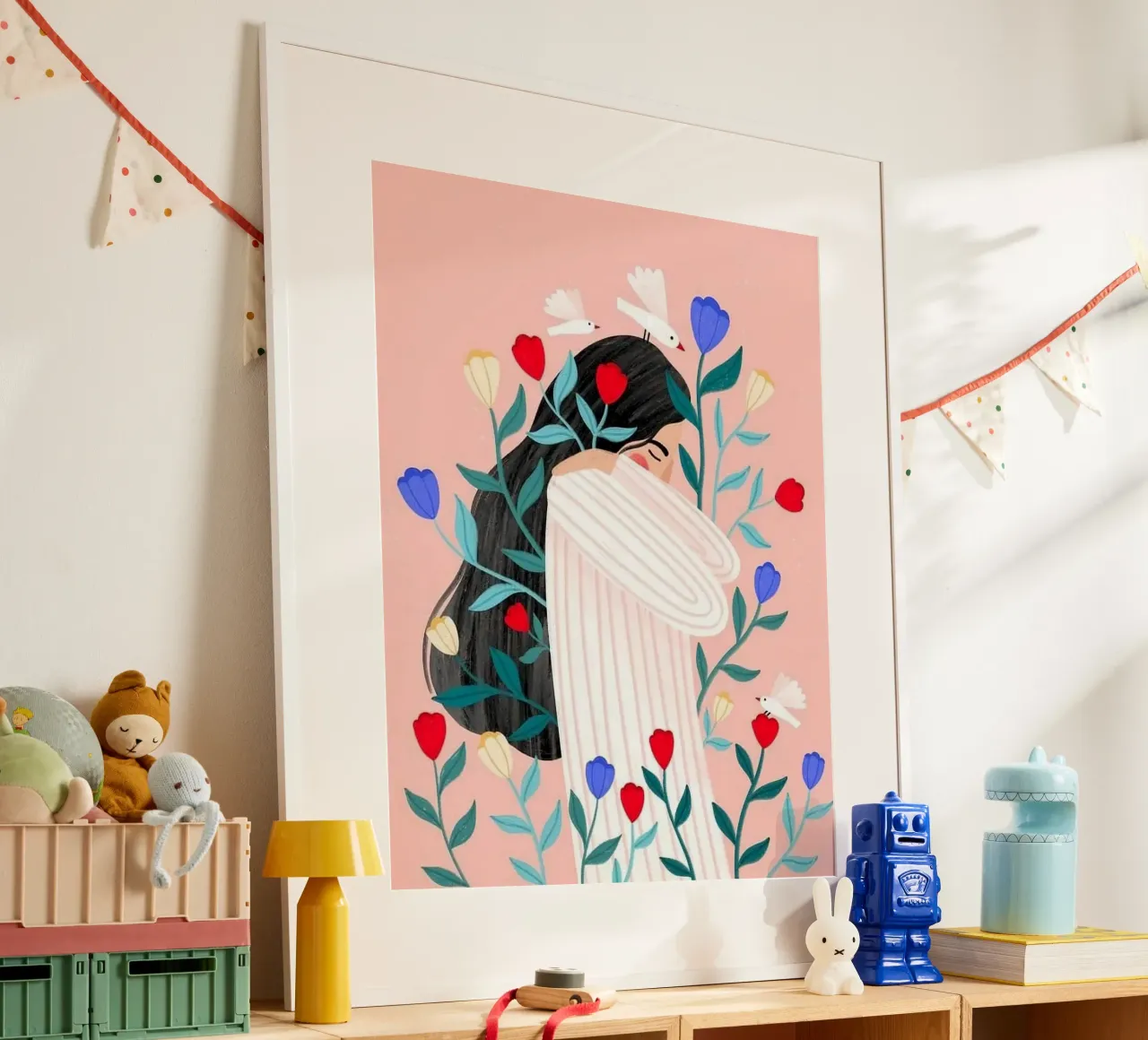 girl with bird and flower poster con telaio in legno da mardaven
