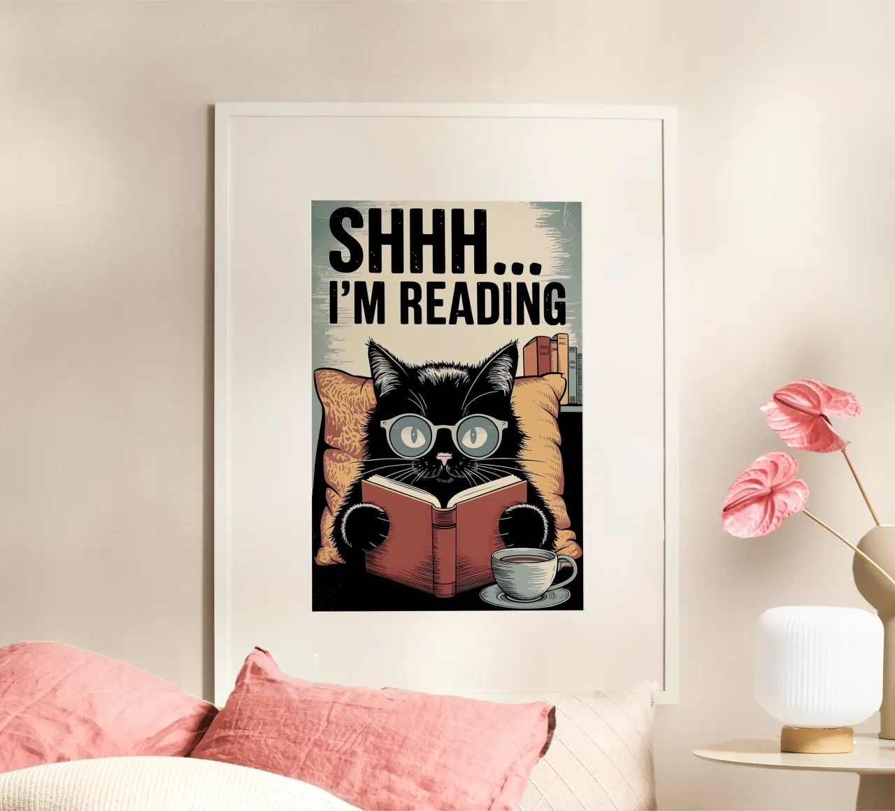 Livre de lecture du chat noir poster avec cadre en aluminium de Arjun