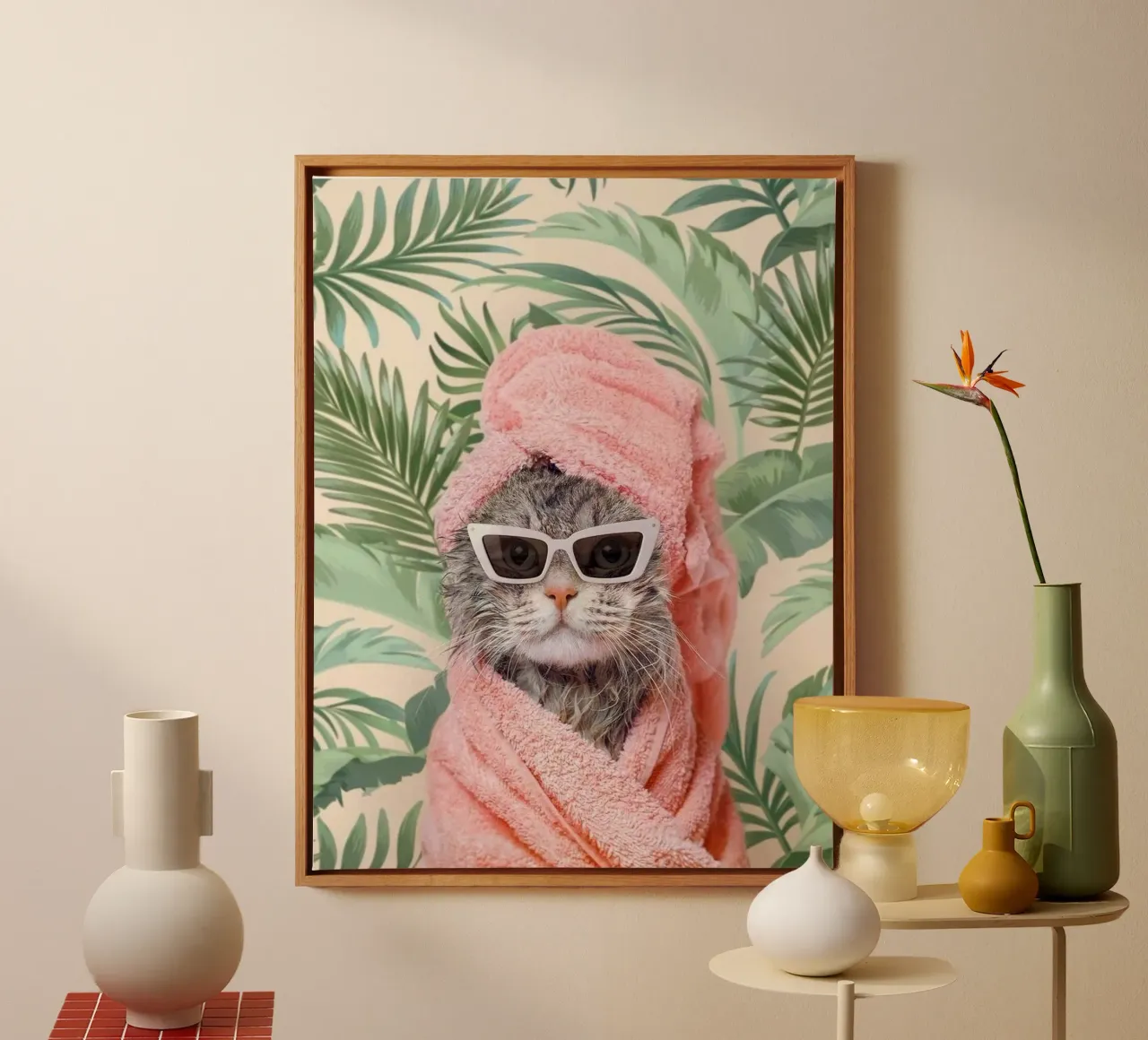 cat with bath towel lienzo con Marco flotante de mardaven