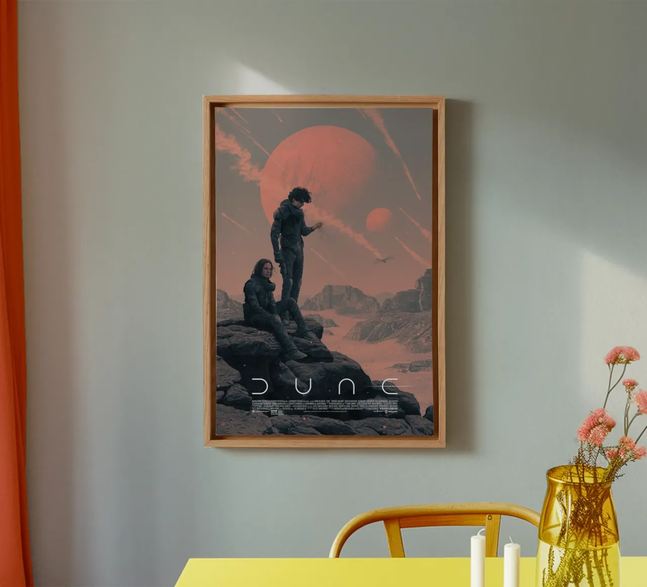 Klassische Düne Leinwand mit Schattenfugenrahmen von Bone Studio