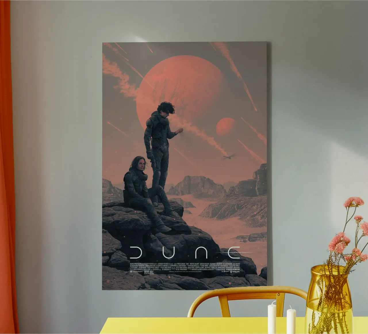 Klassische Düne Leinwand mit Schattenfugenrahmen von Bone Studio