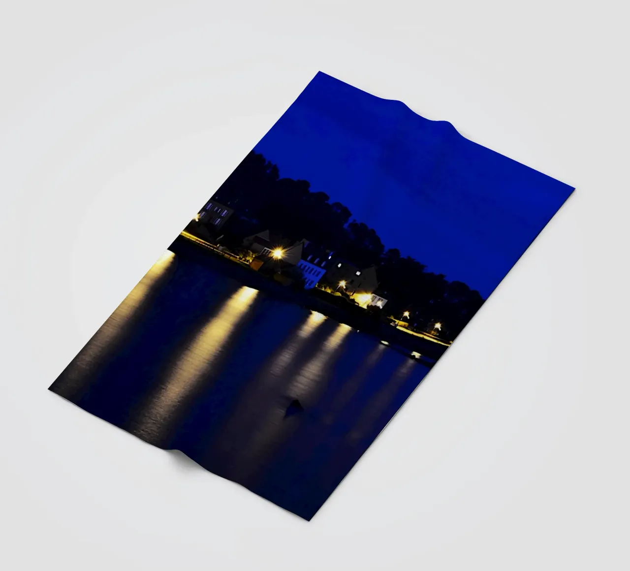 FAA355 PLOUGASNOU DI NOTTE. coperta in pile da Thierry vobmann photography