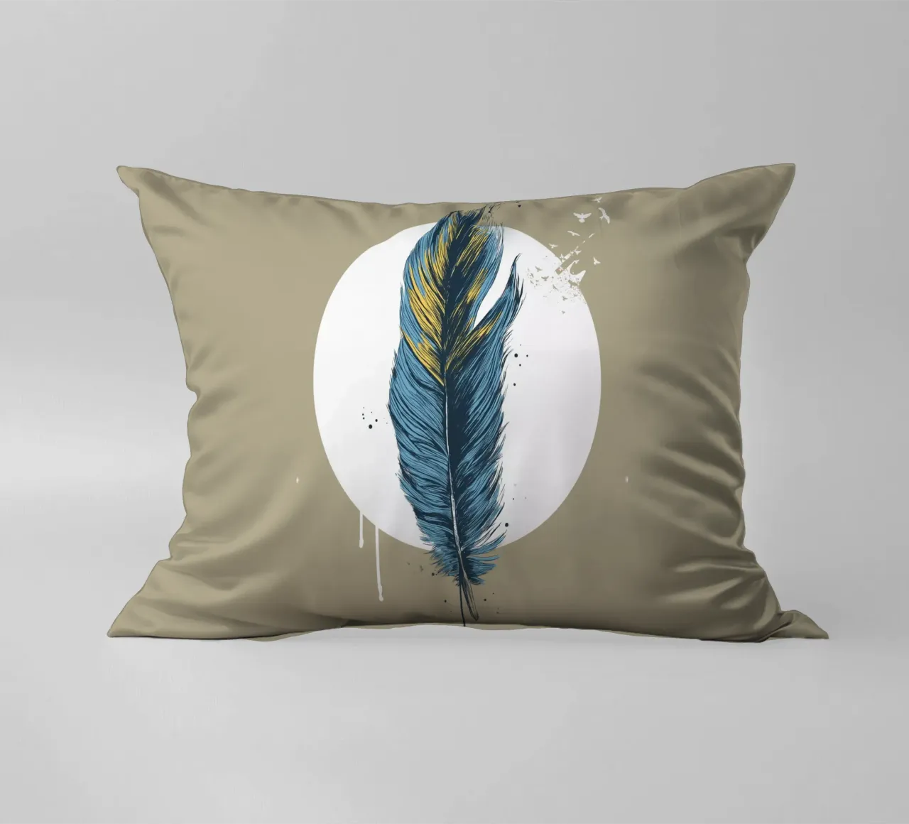 Feather in a circle III cuscino da Balazs Solti