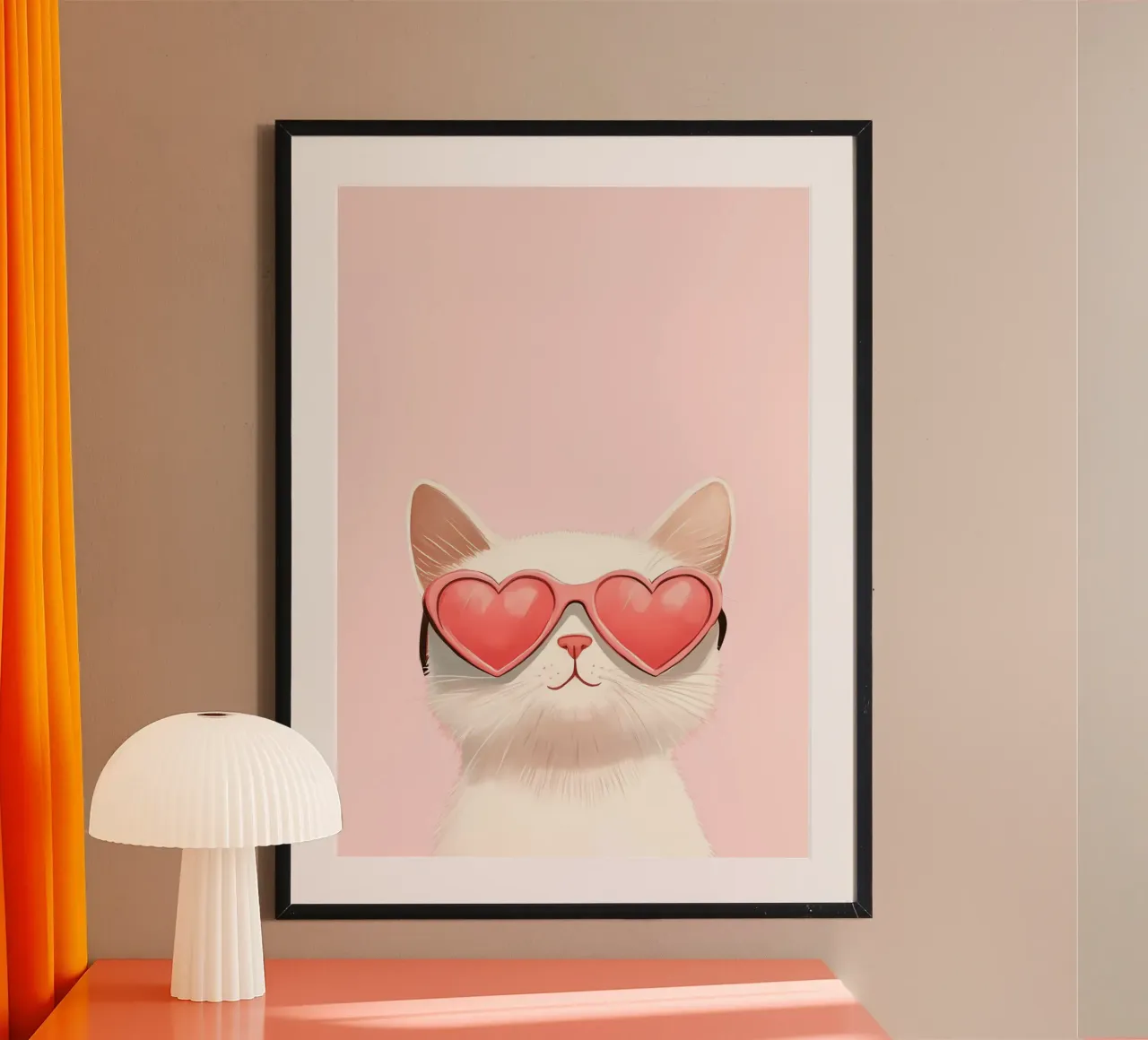 Impresión artística de un lindo gato con gafas de sol de corazón rosa poster con marco de plástico de vintagepod