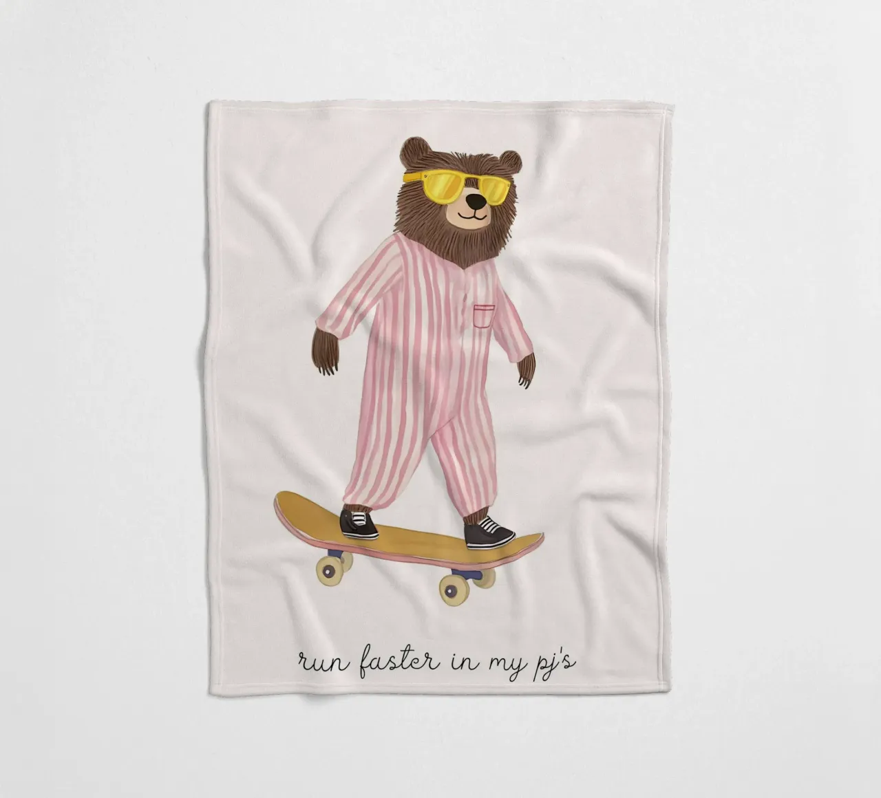 Bear Skater in Pajamas Art Print, "Run Faster" Quote Fleecedecke von vintagepod