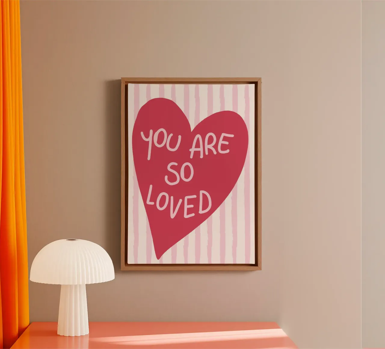Stampa d'arte a cuore "You Are So Loved" (Sei così amato) tela con Cornice a cassetta da vintagepod