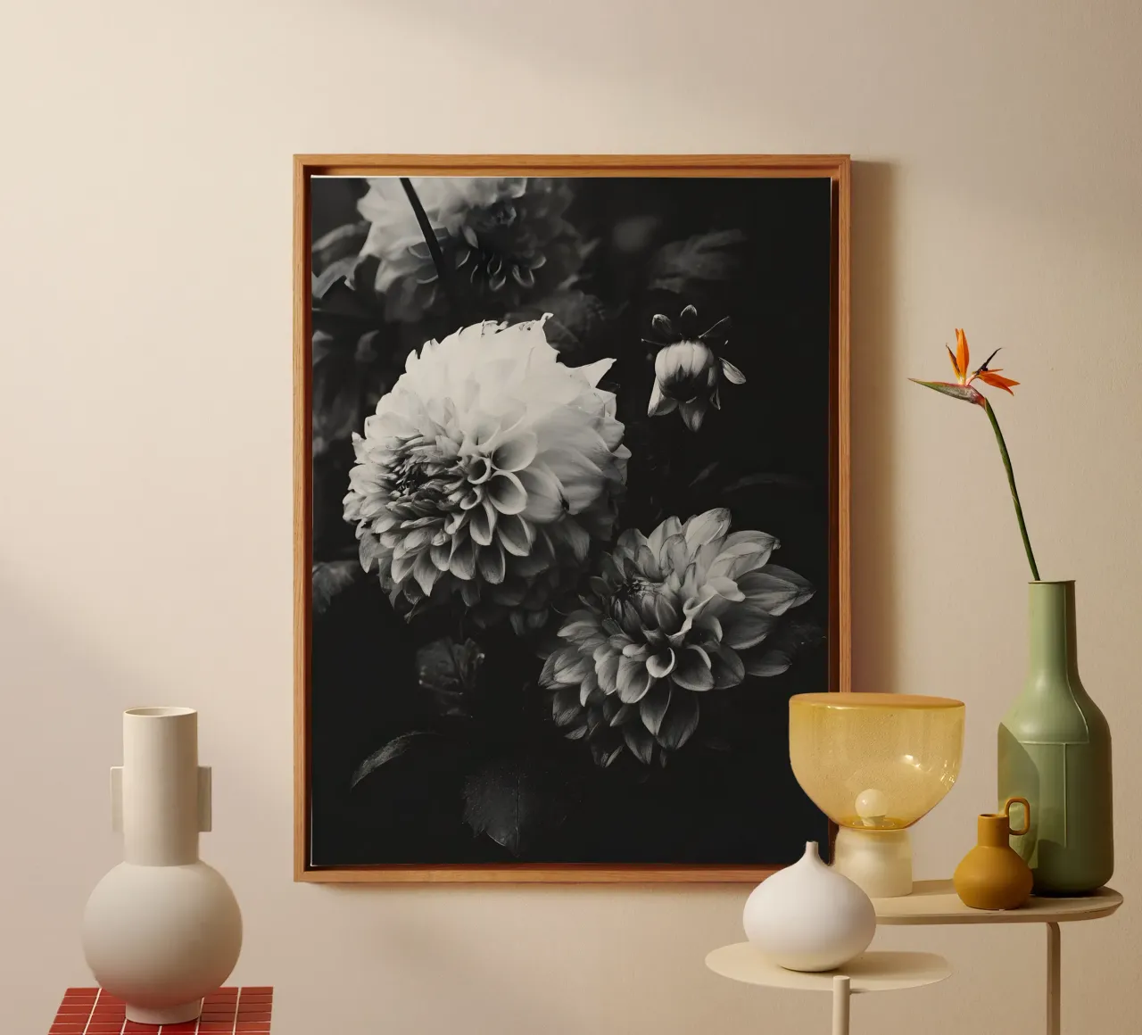 Bloom Shadows canvas met Baklijst van Mononoir