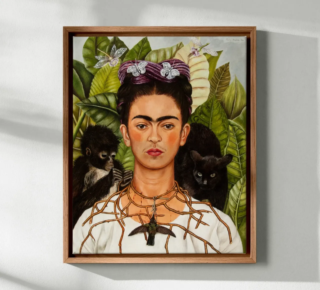 (Autoritratto con collana di spine e colibrì) tela con Cornice a cassetta da Classic Art Prints