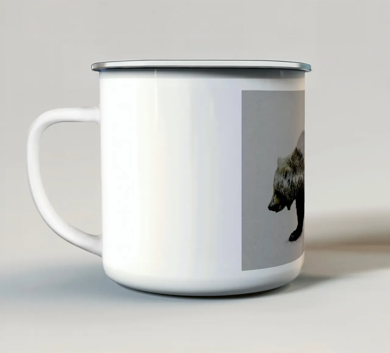 The Kodiak Brown Bear tazza in smalto da Davies Babies