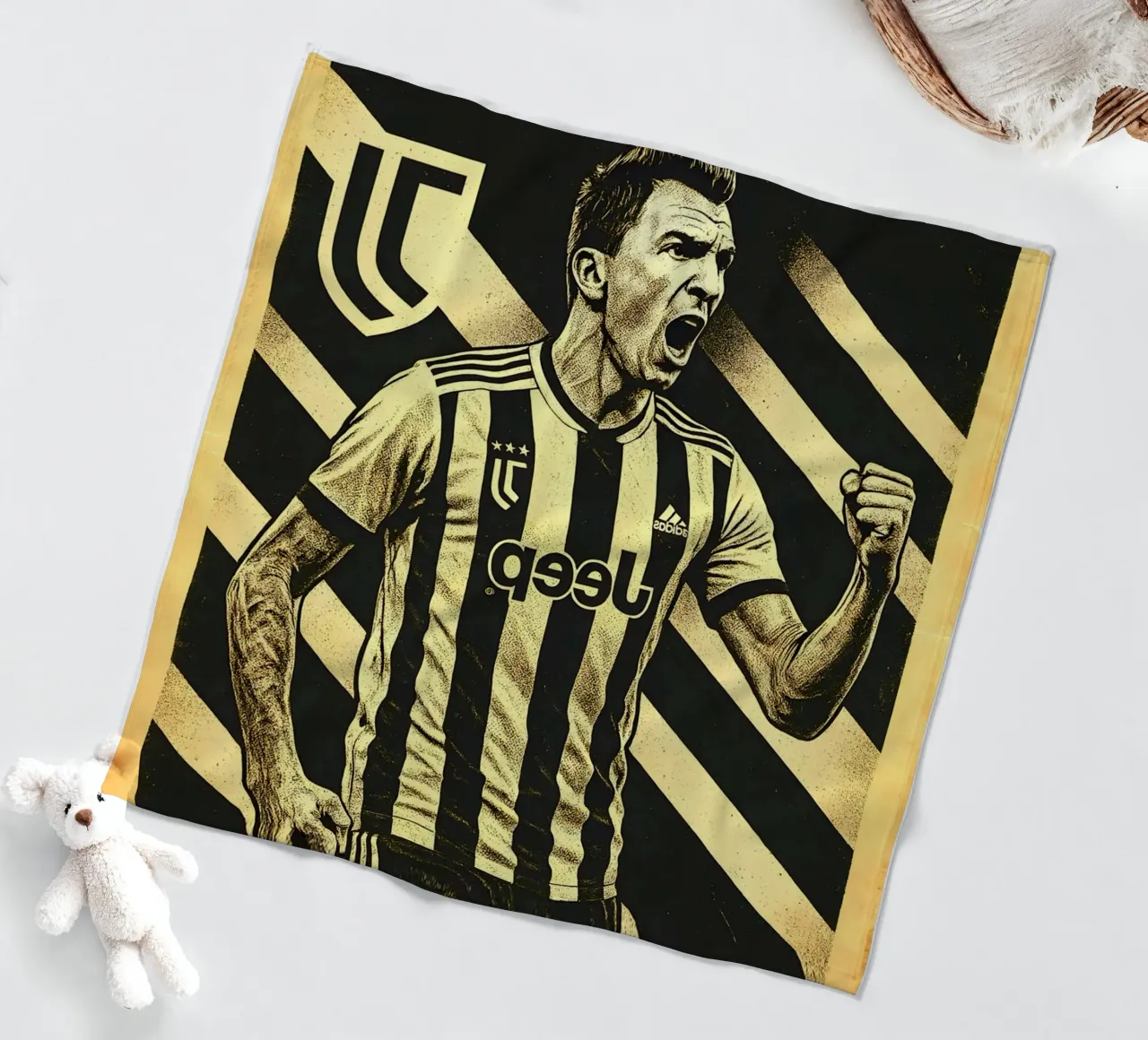 Mario Mandzukic coperta in pile da Cyberpunk Canvas