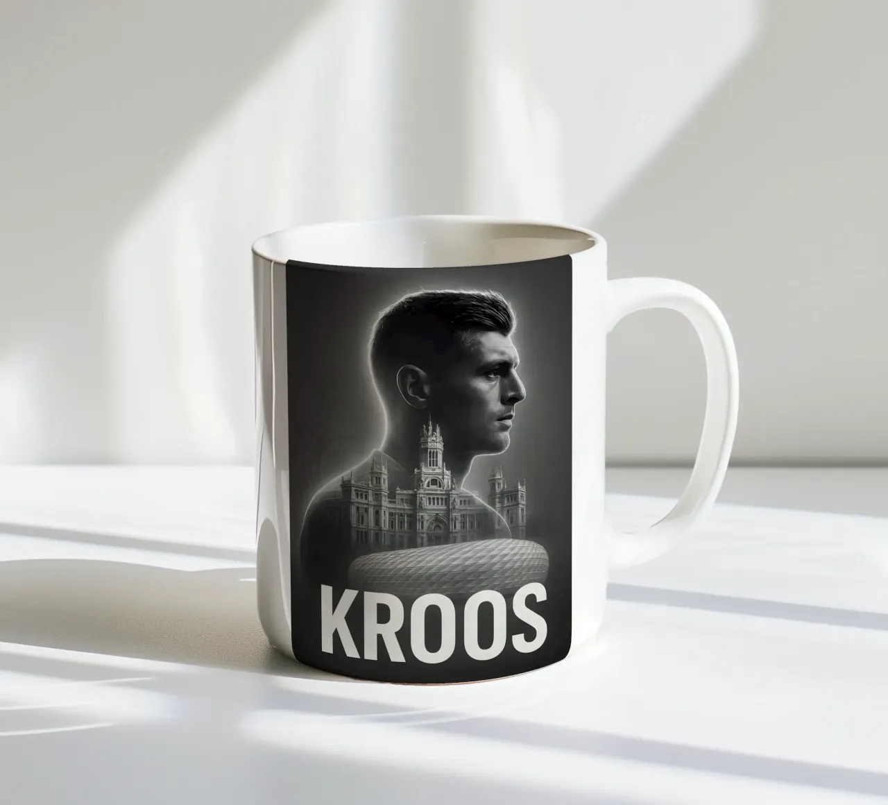 Toni Kroos tazza in ceramica da Cyberpunk Canvas