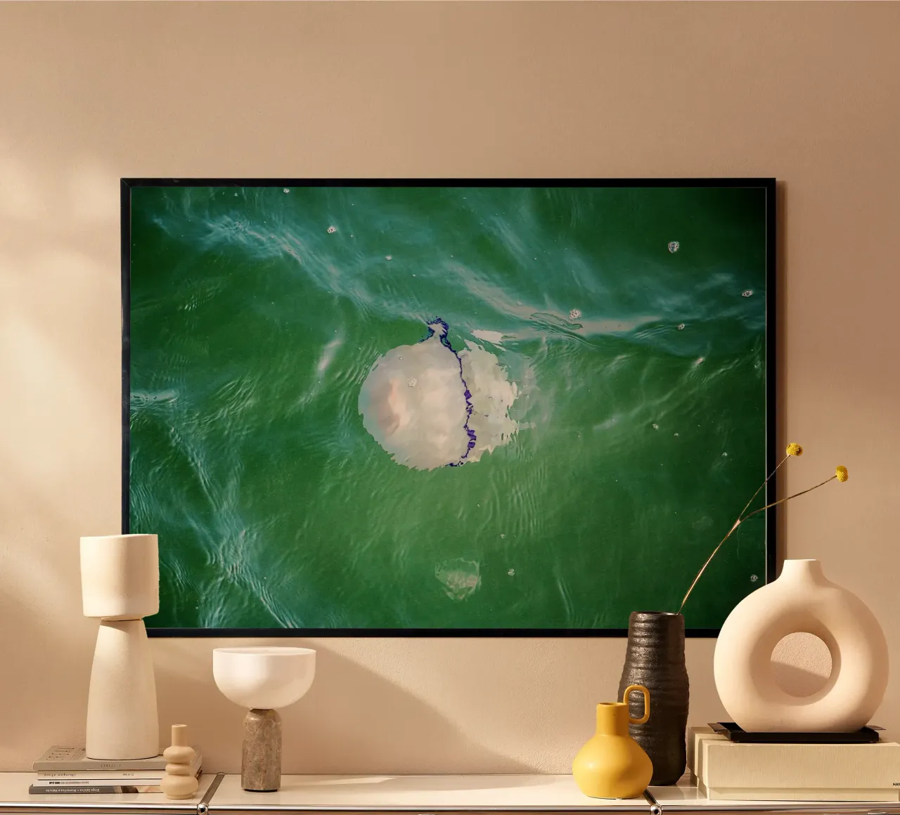 Medusa de borde azul en el mar IV - Marine Fine Art Print poster de jay