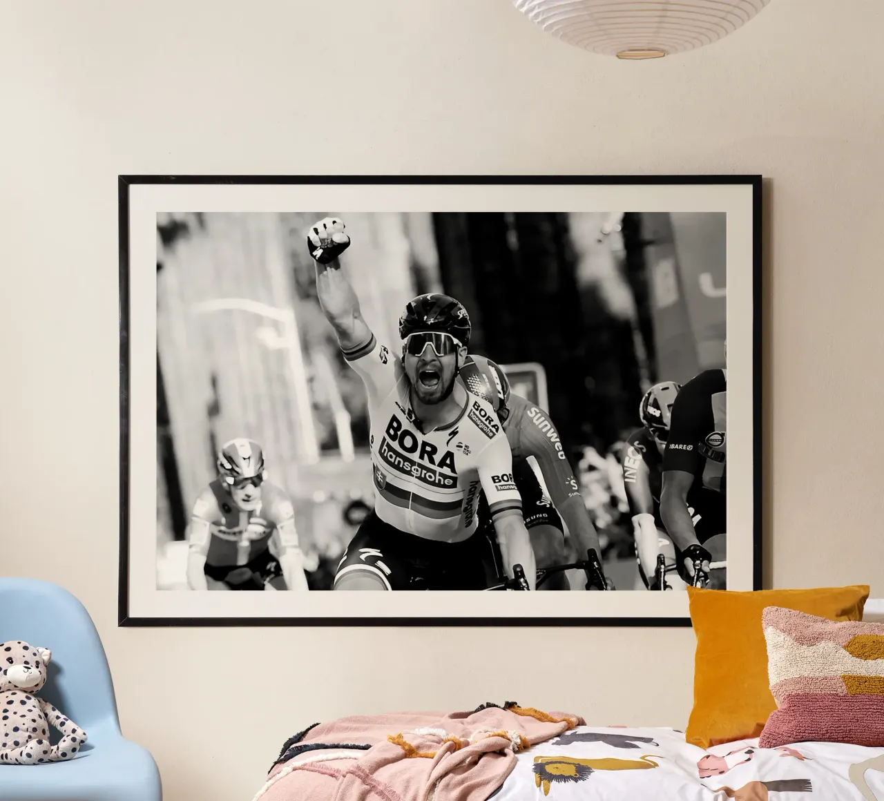 posa della vittoria poster da ambo store