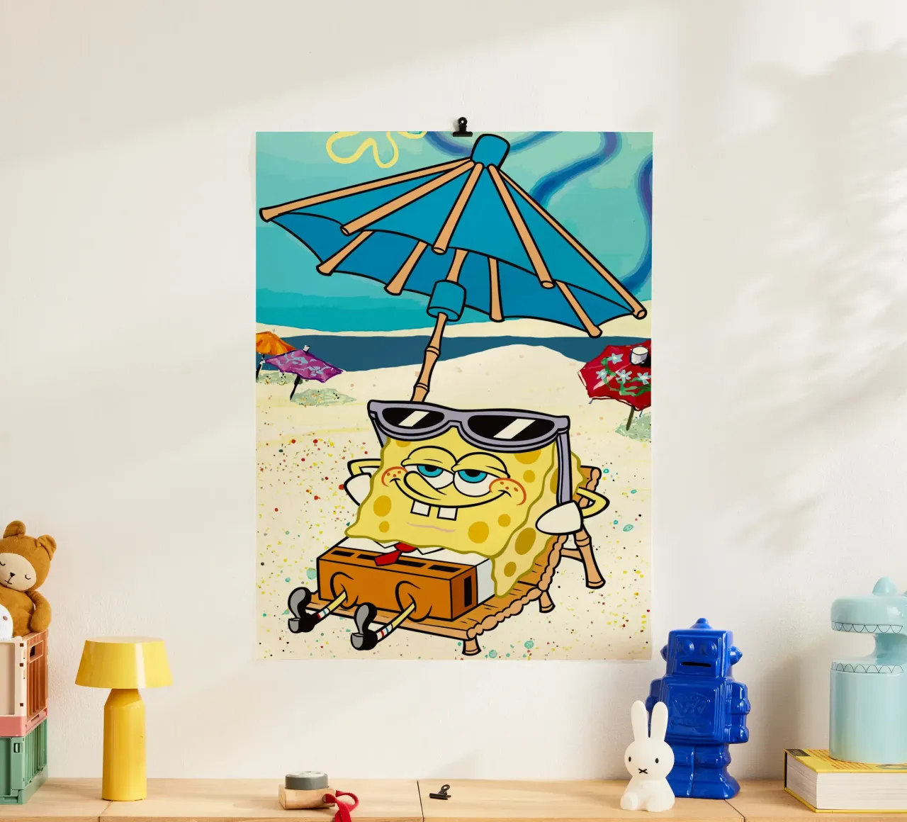 SpongeBob relaxing under an umbrella poster con telaio in legno da Dumery Art