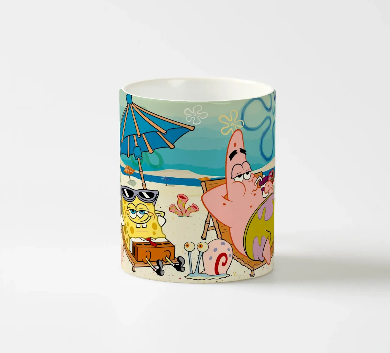Spongebob and Patrick are relaxing and lazing around tazza in ceramica da Dumery Art