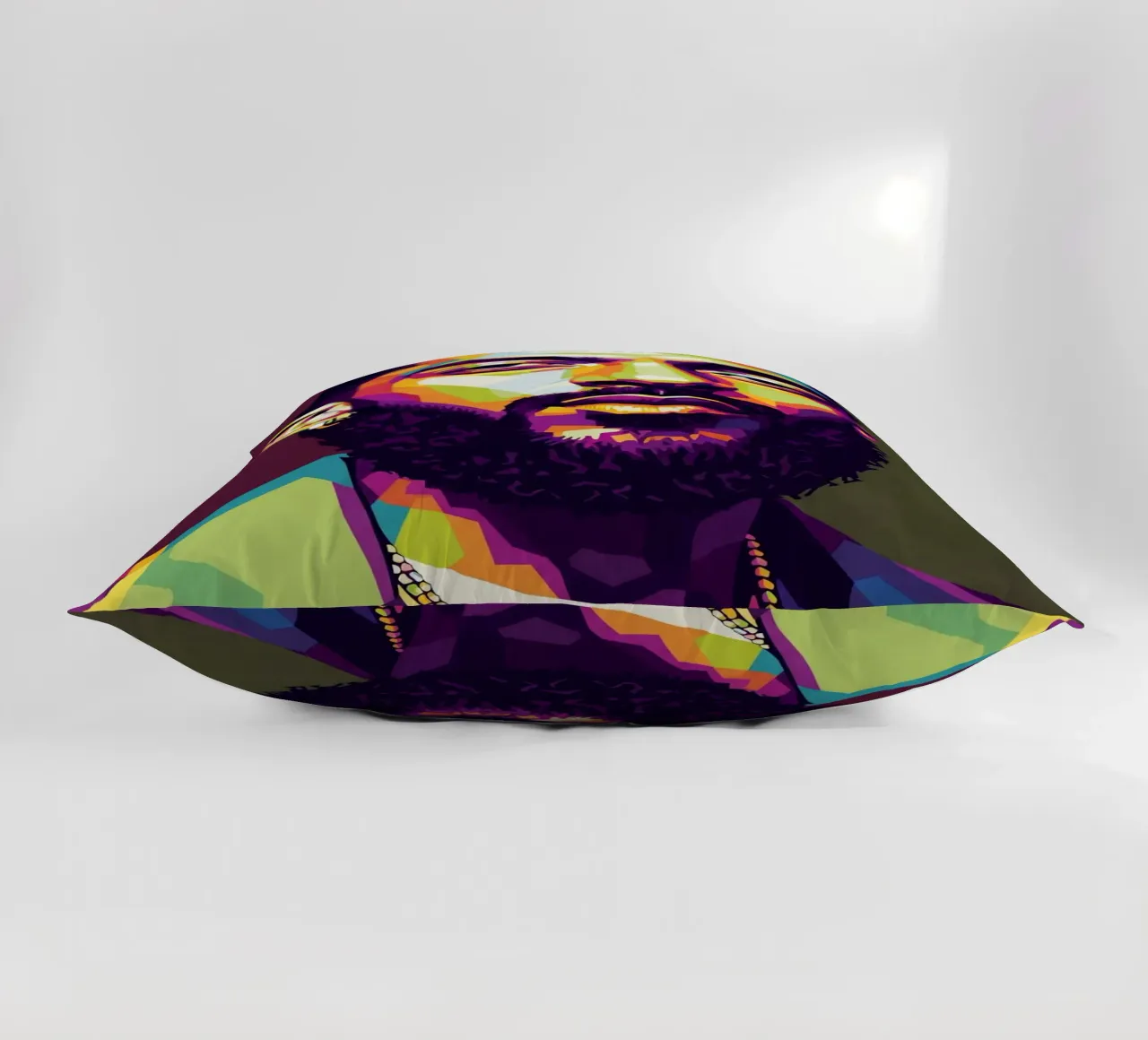 Ritratto pop art di Nipsey Hussle #2 cuscino da Hantamrata