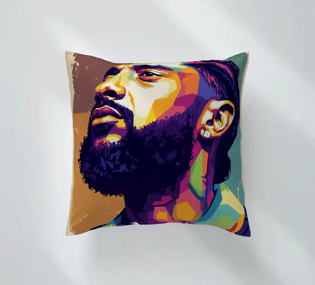 Ritratto pop art di Nipsey Hussle #4 cuscino da Hantamrata