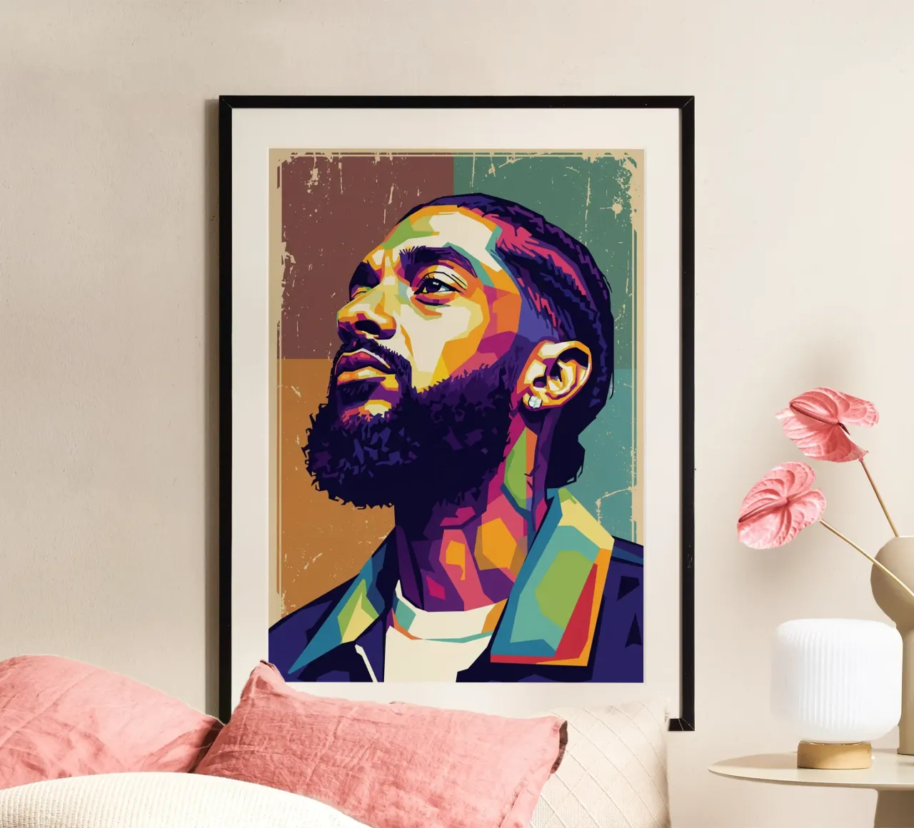 Ritratto pop art di Nipsey Hussle #4 poster con telaio in plastica da Hantamrata