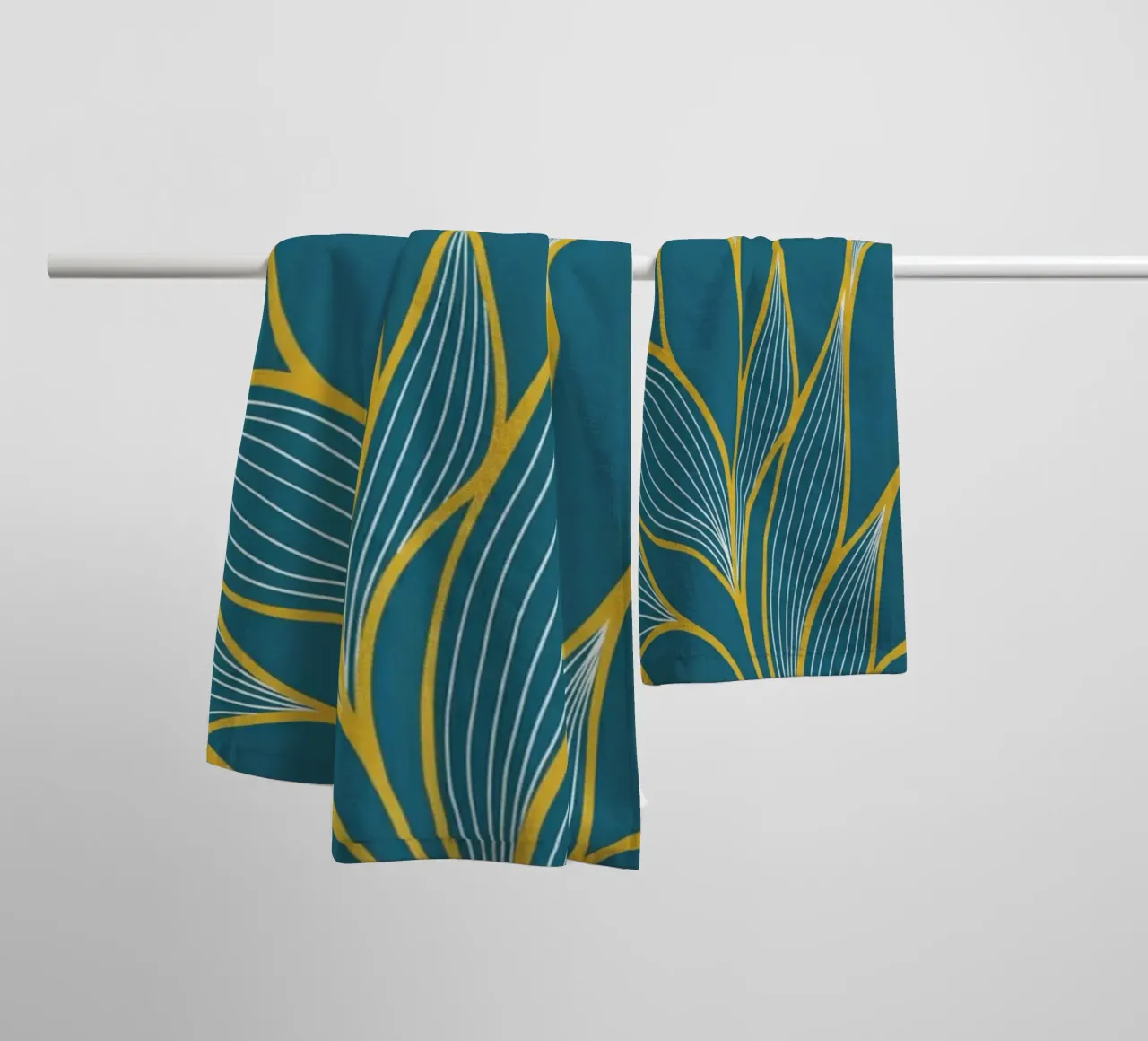 Bohemian Botanical Teal & Gold Leaf Kunstdruck Handtuch von Artistic-shop