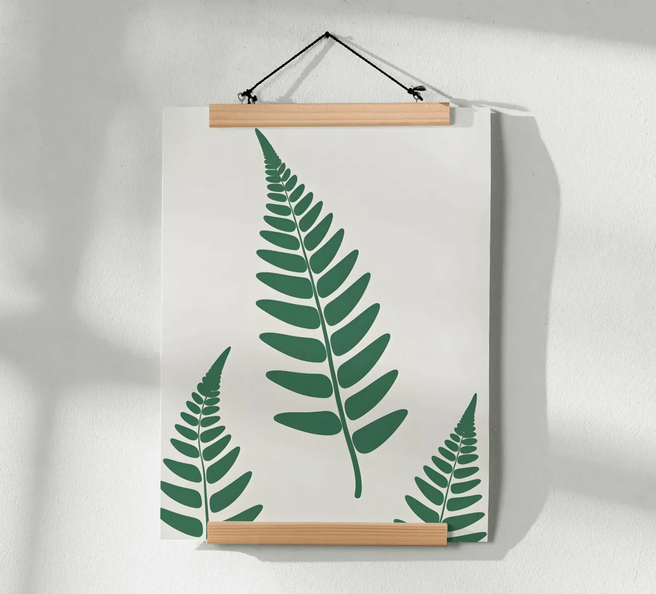Fronda di felce poster con telaio in plastica da The Green Room