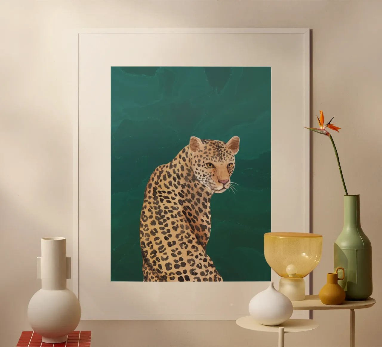 Smaragdgrüne Wandkunst, Leopardendruck, Tier-Wandkunst Poster mit Aluminium Rahmen von Boheme