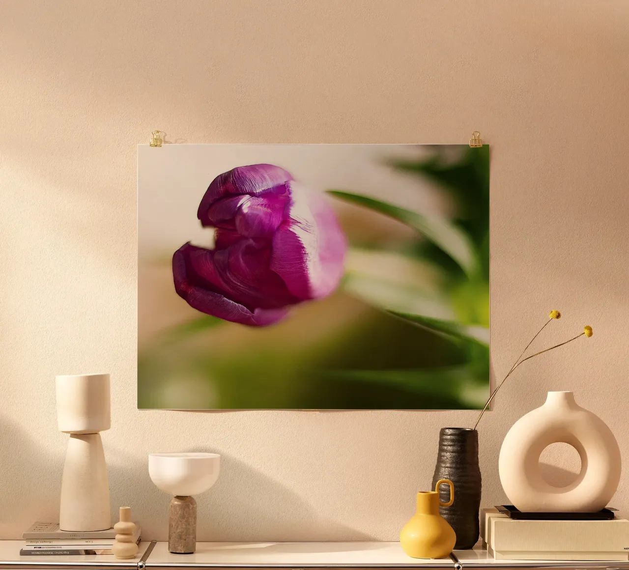 Tulipano in primo piano Mood #1 - Stampa artistica da parete poster con telaio in plastica da jay