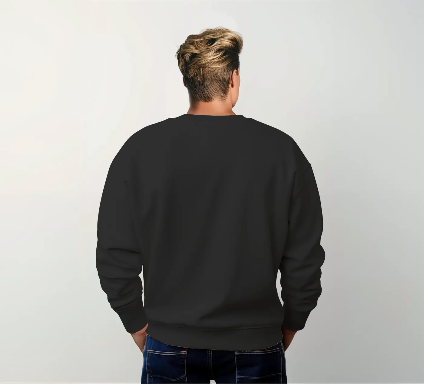 Wolf sweatshirt by knowledge