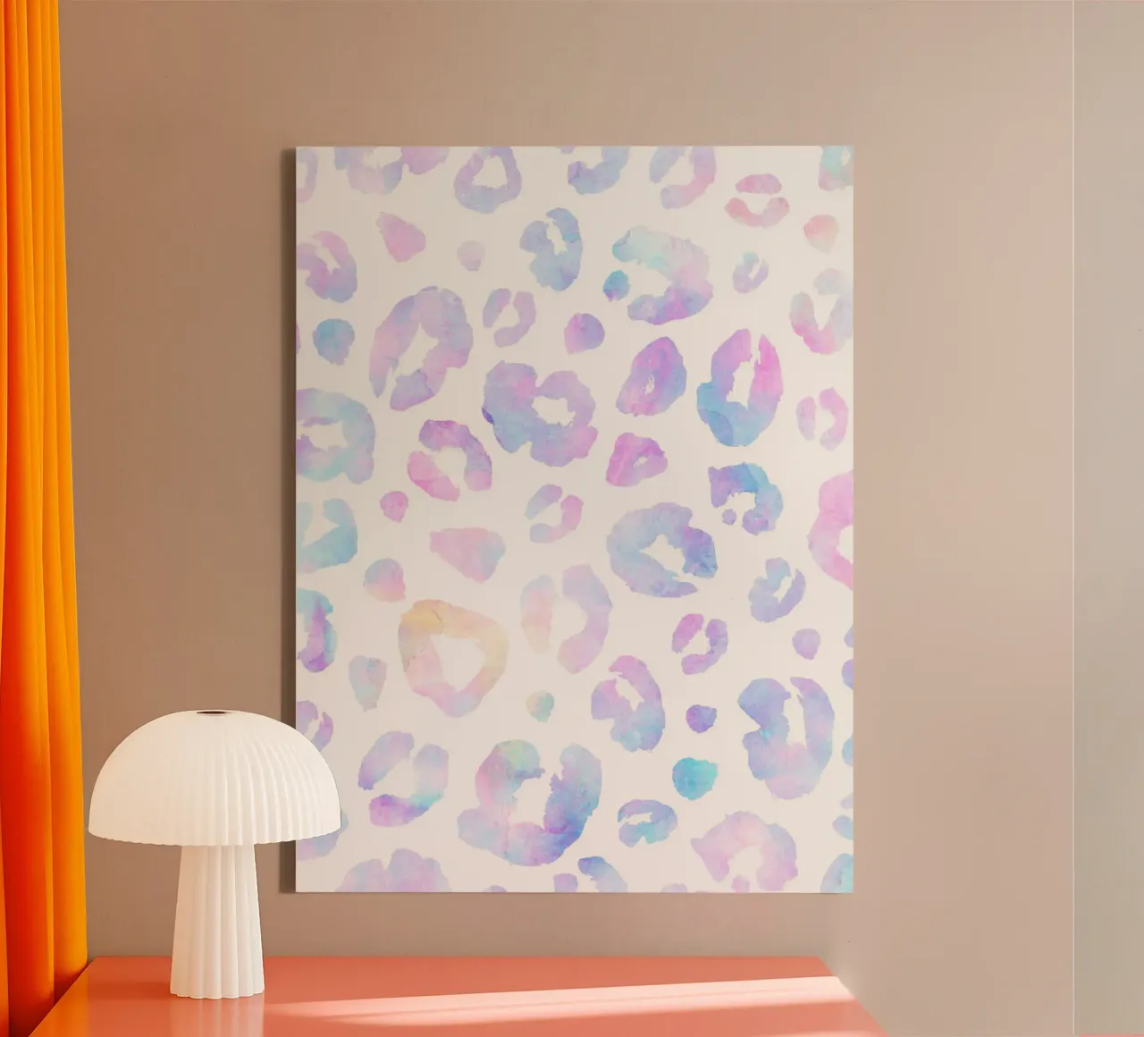 Aura Leopard Print, Geschenk für die Tochter, Zurück zur Schule Leinwand mit Schattenfugenrahmen von Dreamscape