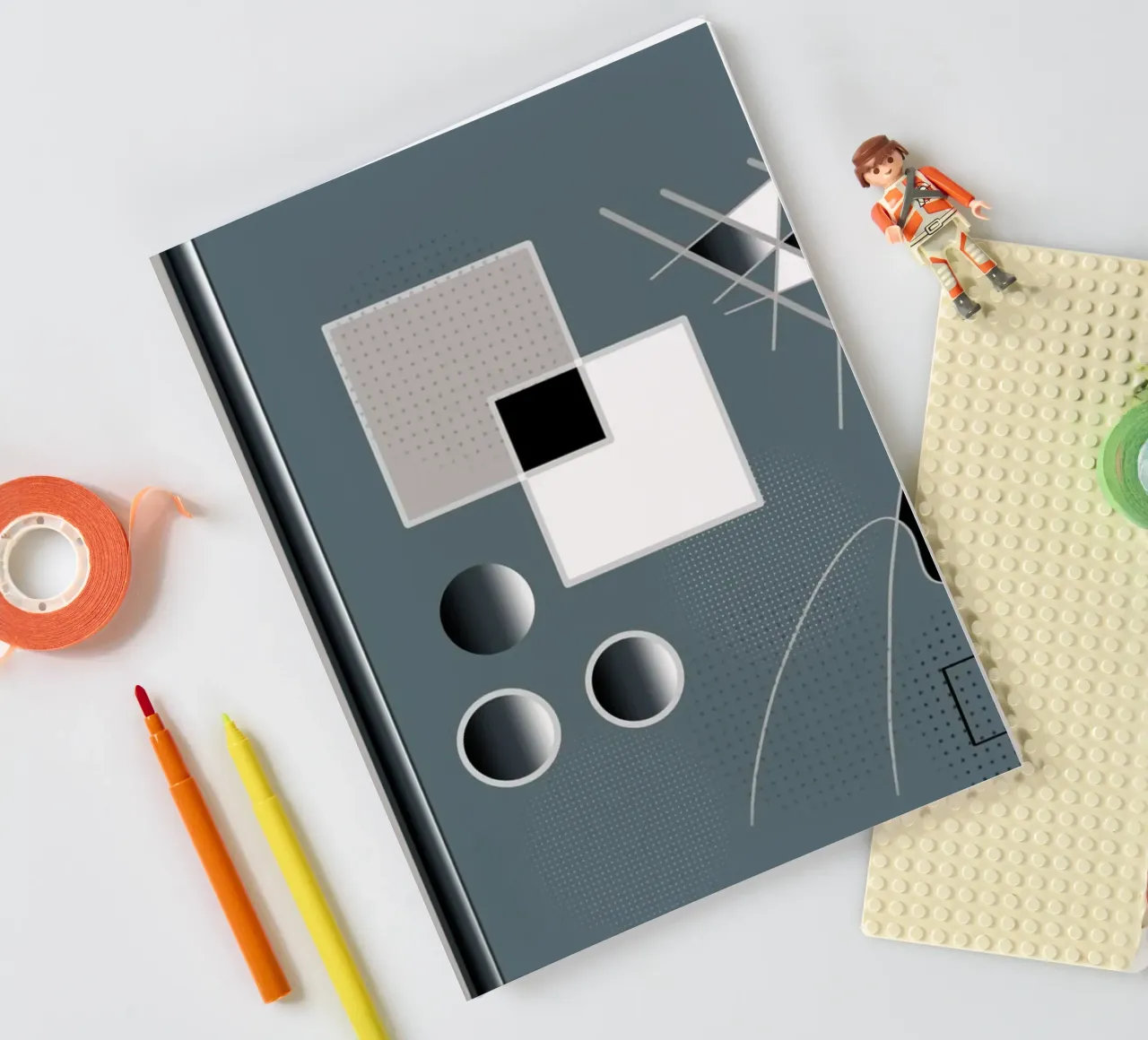 Elegant illustration with 3D elements notebook by BenCoStyle