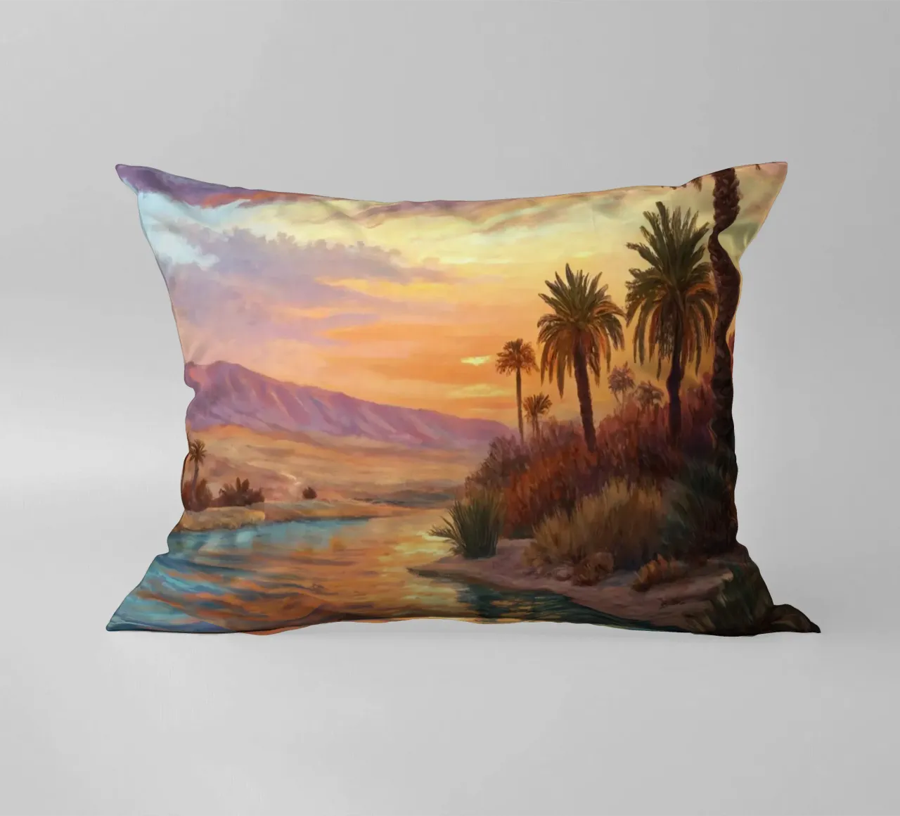 Oasi dell'ora d'oro: L'abbraccio di un fiume del deserto cuscino da Artistic-shop