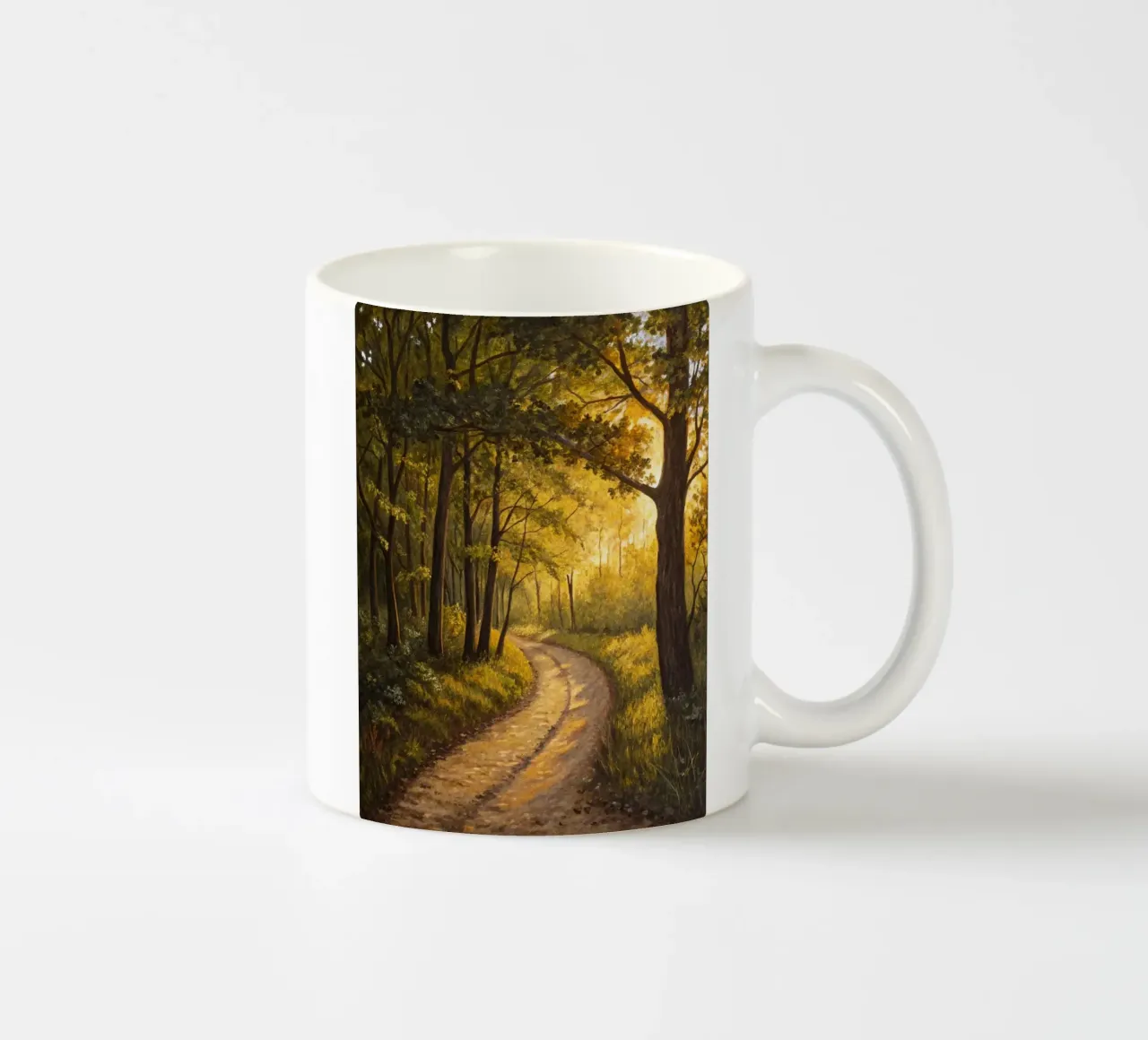Il sentiero d'oro al crepuscolo: Un viaggio sereno attraverso un'area illuminata dal sole. tazza in ceramica da Artistic-shop