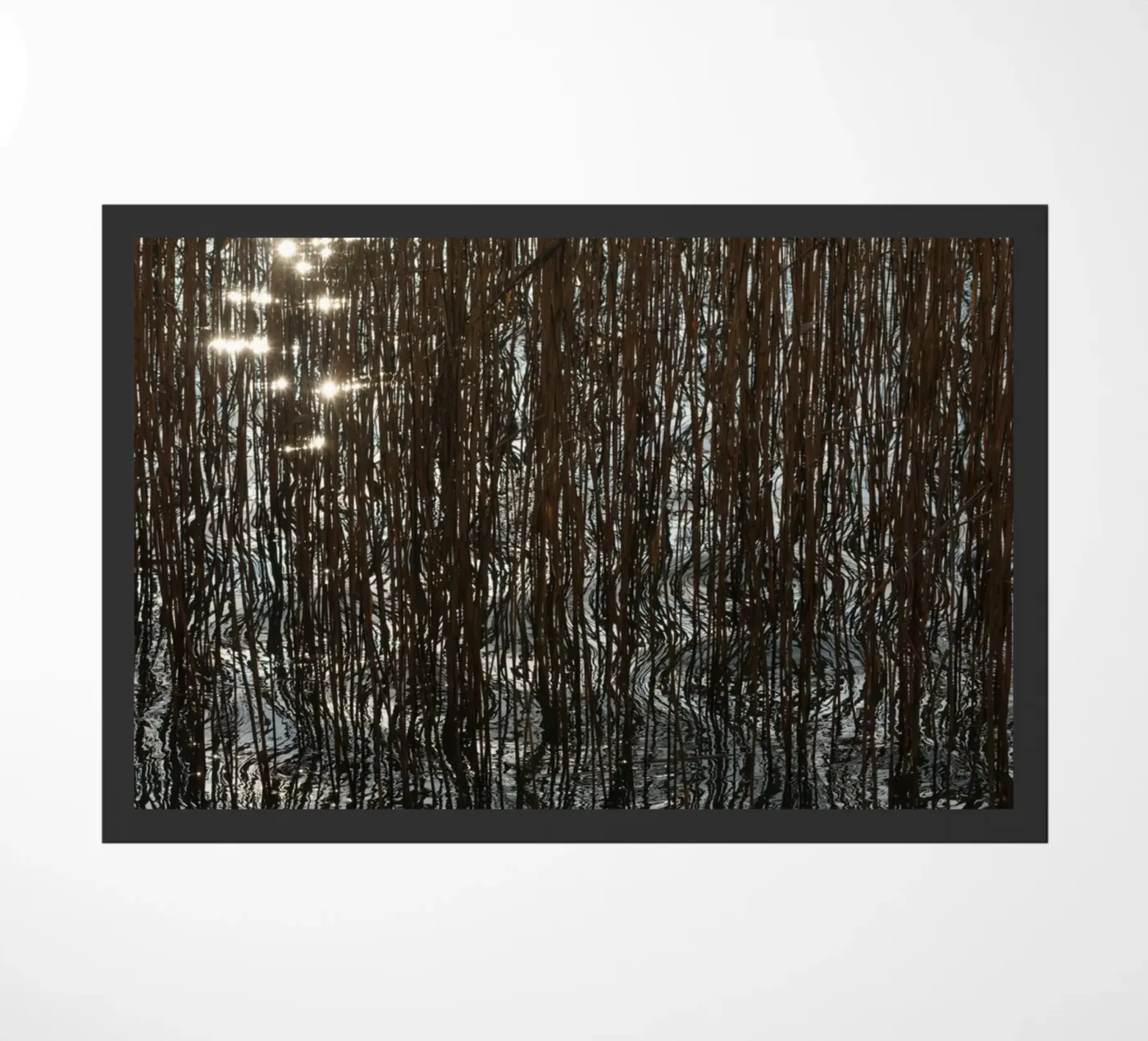 Distorted reflections Fußmatte von Carol Maia