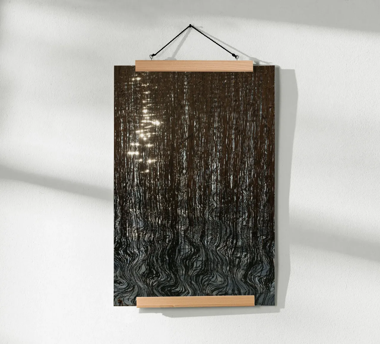 Distorted reflections poster con telaio in legno da Carol Maia